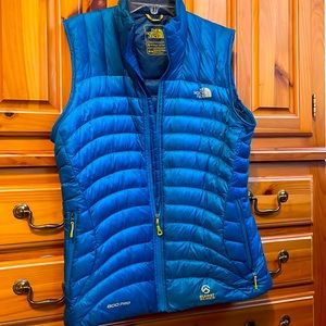 North face summit series quilted vest